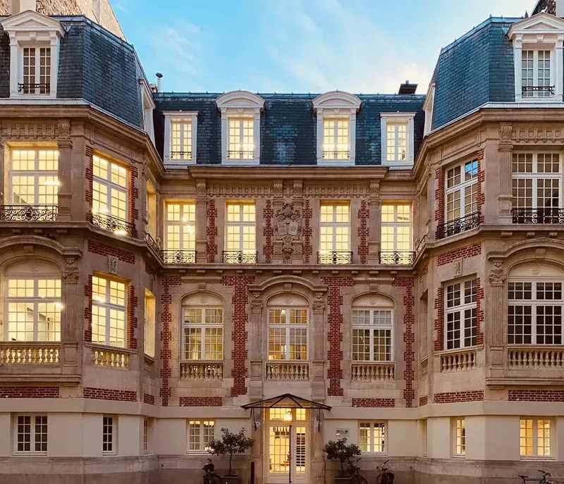 Vous souhaitez rejoindre le club ?